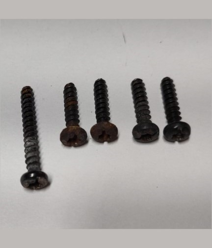 DEWALT DW368 330019-13 SCREW, M4X19 (USED)